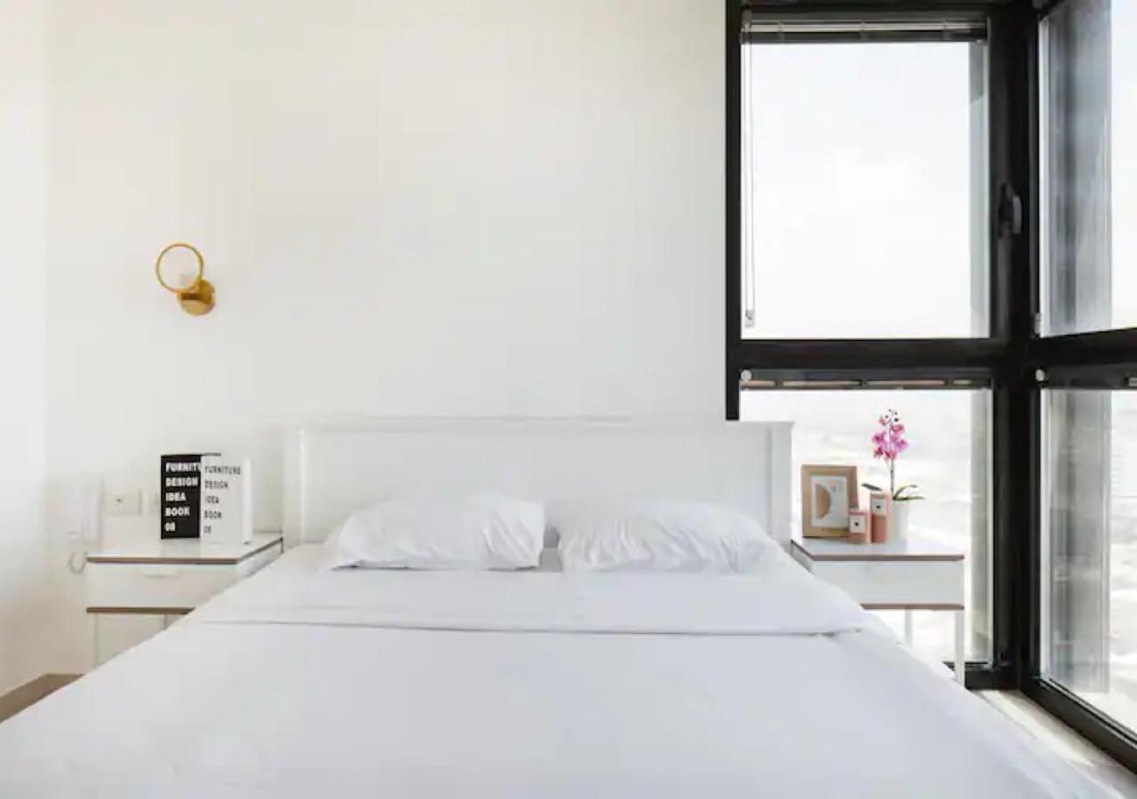 O&O Group- Special Apartment Sea View Luxury Tower Bat Yam Εξωτερικό φωτογραφία