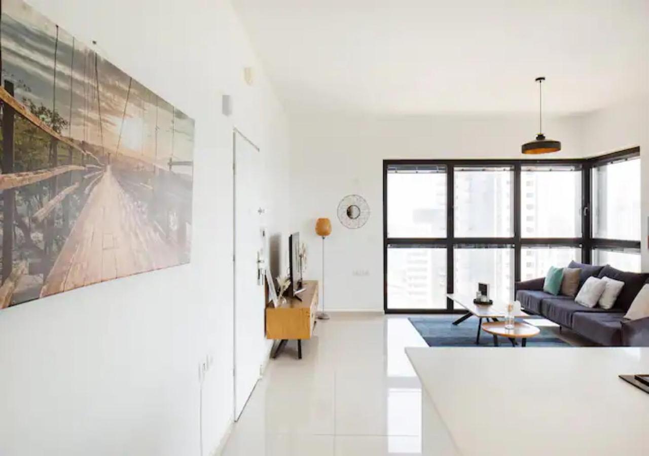 O&O Group- Special Apartment Sea View Luxury Tower Bat Yam Εξωτερικό φωτογραφία