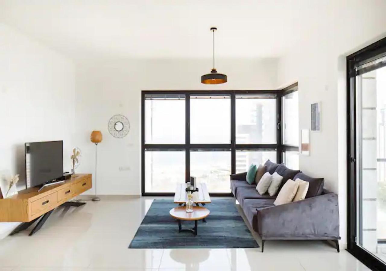 O&O Group- Special Apartment Sea View Luxury Tower Bat Yam Εξωτερικό φωτογραφία