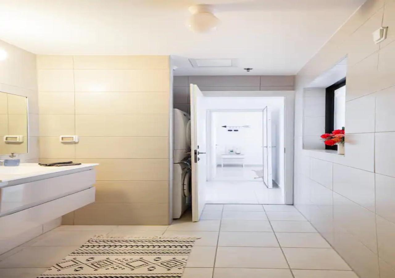 O&O Group- Special Apartment Sea View Luxury Tower Bat Yam Εξωτερικό φωτογραφία